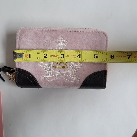 Juicy Couture "Juicy For All" Dusty Blush  Zip Around Wallet - Picture 10 of 11